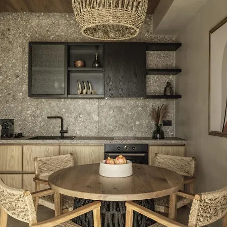 Peliva Nature Suites * Pinakátai